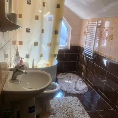 Domashniy Zatyshok Pilipets