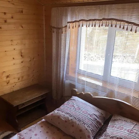 Domashniy Zatyshok Casa de hóspedes